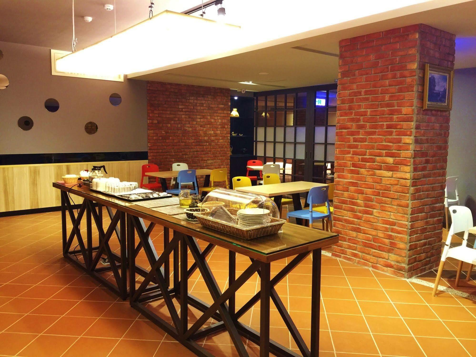 Sendale Zhubei Business Hotel Esterno foto