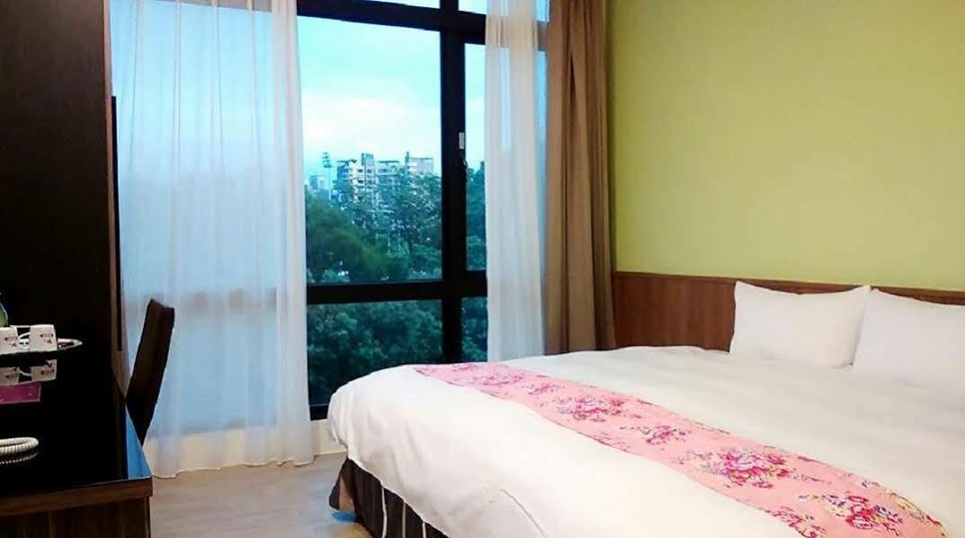 Sendale Zhubei Business Hotel Esterno foto